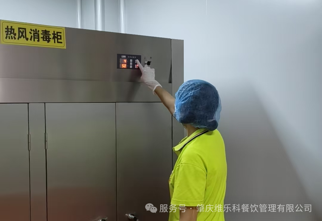 63277211254cut_img.png 63277211254cut_img.png